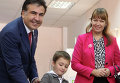 Михаил Саакашвили с супругой Сандрой Рулофс и сыном Николозом. Архивное фото
