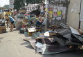 В Киеве коммунальщики снесли рынок у метро Славутич