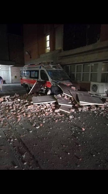 Землетрясение в итальянском городе Аккумоли