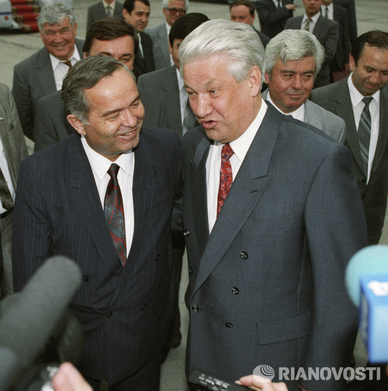 Президенты России и Узбекистана Борис Ельцин и Ислам Каримов