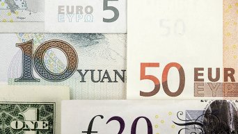 Мировые валюты: китайский юань, доллар США, евро, британский фунт
