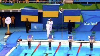 Церемония награждения украинских пловцов