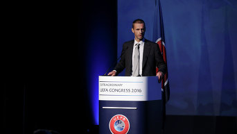 В Афинах в рамках очередного конгресса состоялись выборы президента УЕФА, на которых победу одержал словенец Александр Чеферин.