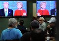 Дональд Трамп и Хиллари Клинтон в ходе теледебатов
