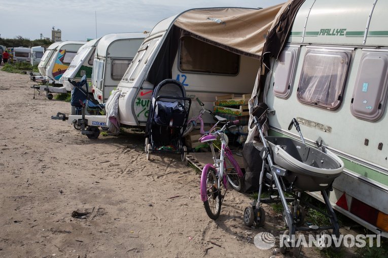 Лагерь нелегальных мигрантов в Кале