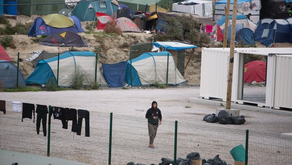 Лагерь нелегальных мигрантов в Кале