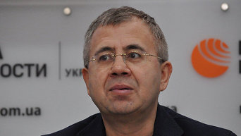 Олег Назаренко