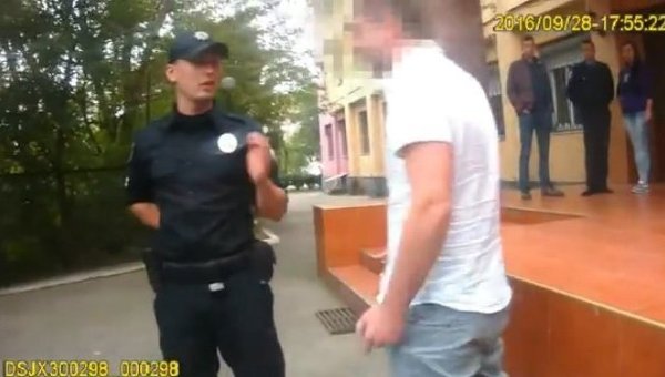 Задержание пьяного чиновника в Ужгороде. Видео