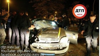 Под Киевом в ДТП погибли двое полицейских