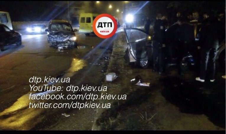 Под Киевом в ДТП погибли двое полицейских