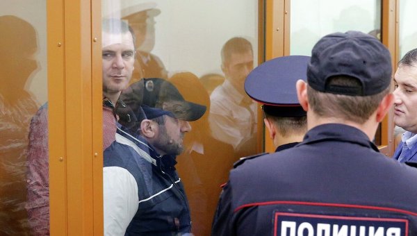 Обвиняемые Хамзат Бахаев и Темерлан Эскерханов во время судебного заседания по делу об убийстве Бориса Немцова