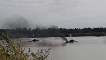 28 бригада ВСУ форсирует водную преграду в зоне АТО. Видео