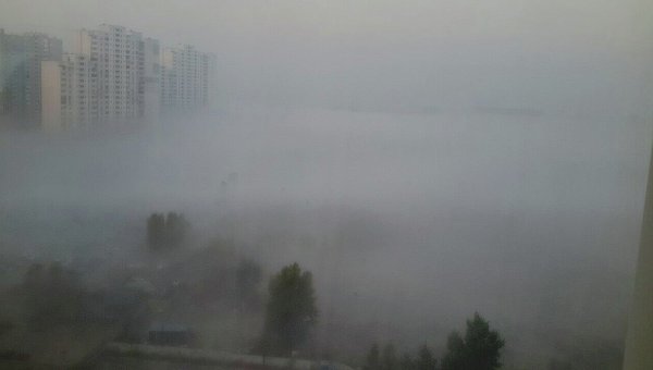 Густой туман в Киеве. Архивное фото