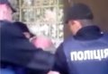 Жесткое задержание в Полтаве пожилого мужчины за незаконную торговлю
