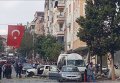 Последствия взрыва у полицейского участка в Стамбуле