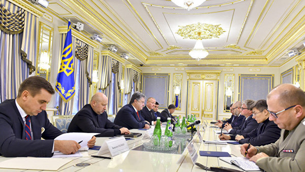 Встреча Петра Порошенко и Александра Турчинова с Павлом Солохом