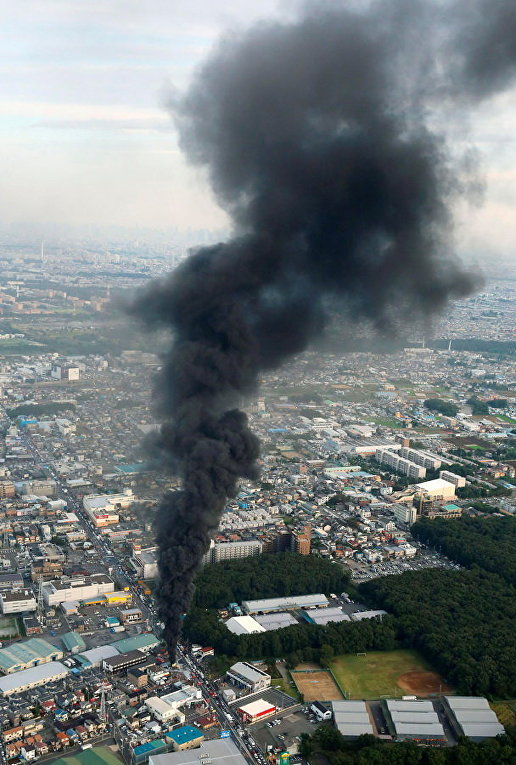 В Токио пожар обесточил более 350 тыс. домов