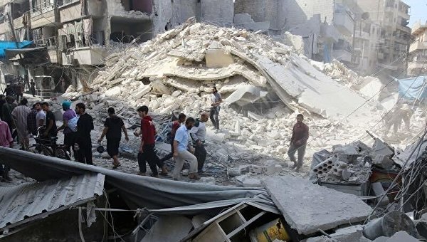 При очередном обстреле районов сирийского Алеппо, подконтрольных правительственным войскам, погибли семеро школьников, еще 10 получили тяжелые ранения