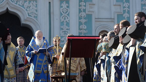 Предстоятель УПЦ КП Святейший Патриарх Филарет во время молебна /