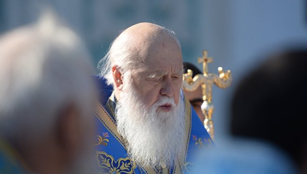 Предстоятель УПЦ КП Святейший Патриарх Филарет во время молебна