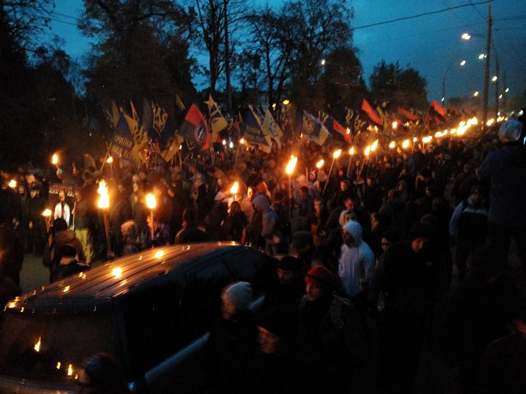 Марш нации, организованный Азовом в Киеве 14 октября 2016 года