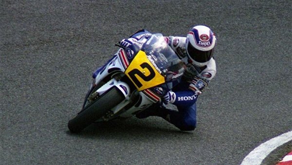 Чемпион мира по мотогонкам 1987 года австралиец Уэйн Гарднер. Архивное фото