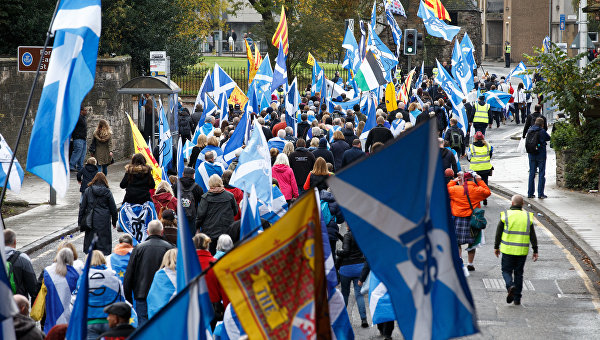 Марш за независимость Шотландии в Эдинбурге. Архивное фото