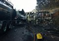 Автобус столкнулся с молоковозом на юге Бразилии, в результате чего погибли 20 человек, не менее десяти пострадали