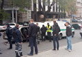 В центре Одессы расстреляли автомобиль Ситроен, который врезался в машину инкассаторов