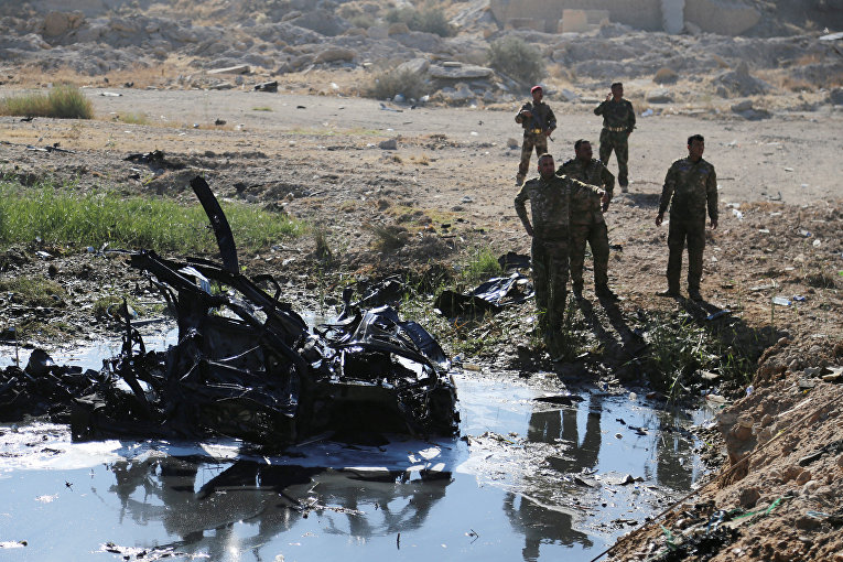 В Ираке террористы-смертники взорвали скорые