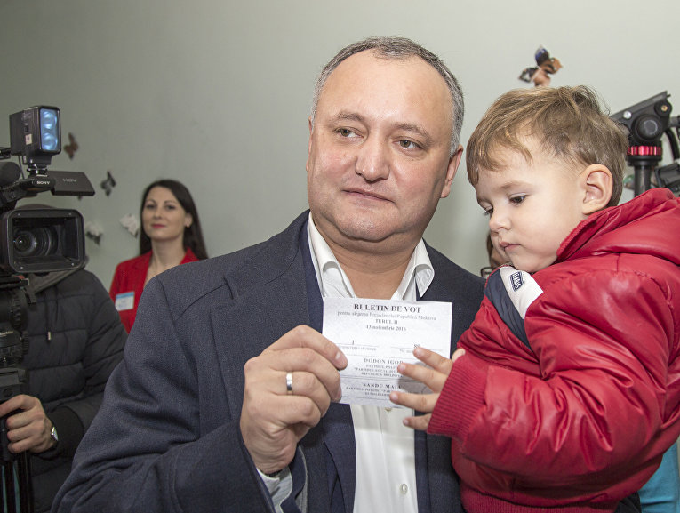 Второй тур президентских выборов в Молдавии