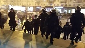 Жесткое задержание свободовцев, пытавшихся сорвать концерт Потапа в Киеве
