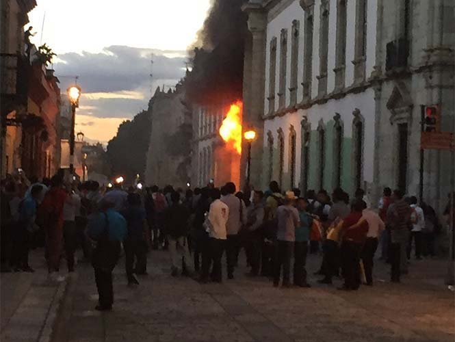 Беспорядки охватили университет мексиканской Оахаки