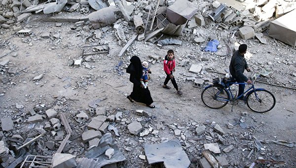 Последствия удара по сирийской Думе близ Дамаска