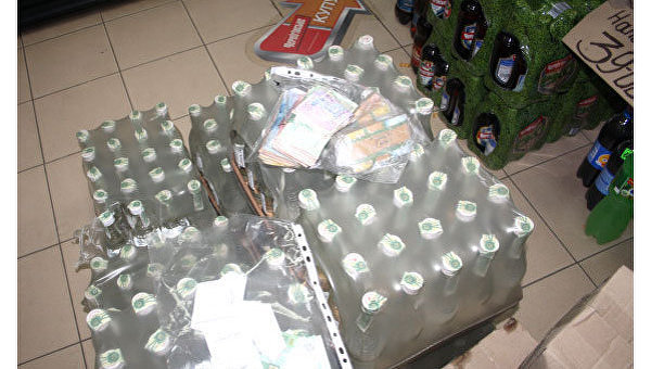 В Кременчуге полиция изъяла 1200 бутылок фальсифицированного алкоголя