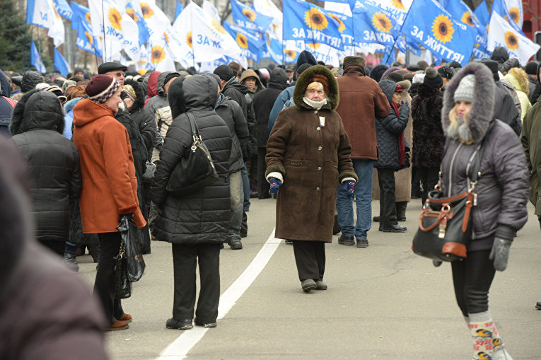 Митинг у НБУ, организованный Рабиновичем и Мураевым