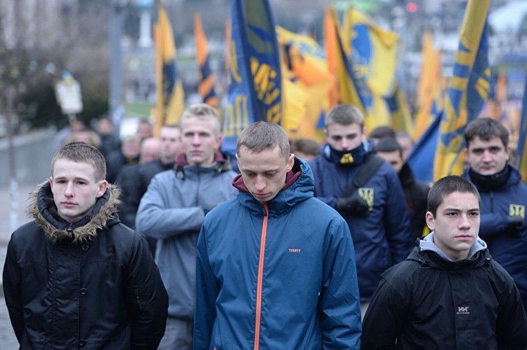 Марш Азова в Киеве