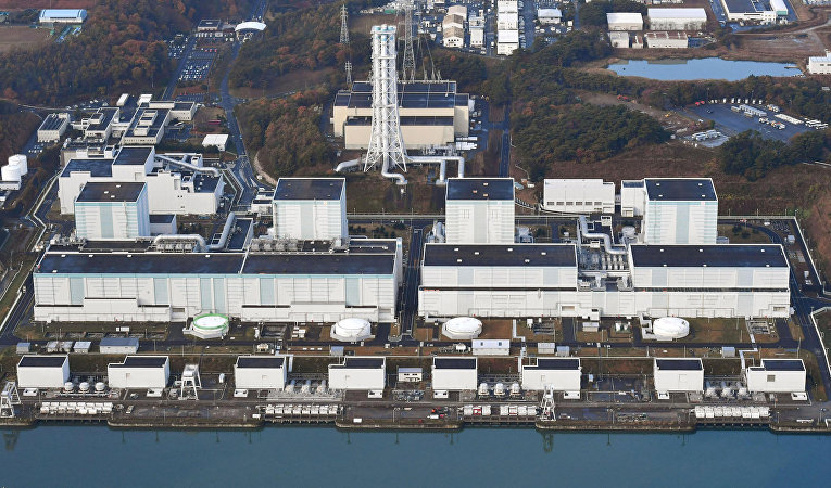 Атомная электростанция в городе Нараха, префектуре Фукусима, Япония