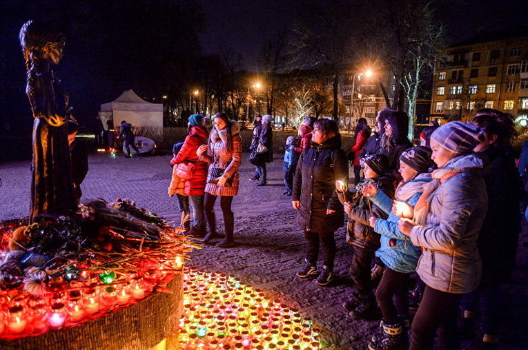 Мероприятия в память о жертвах Голодомора в Киеве