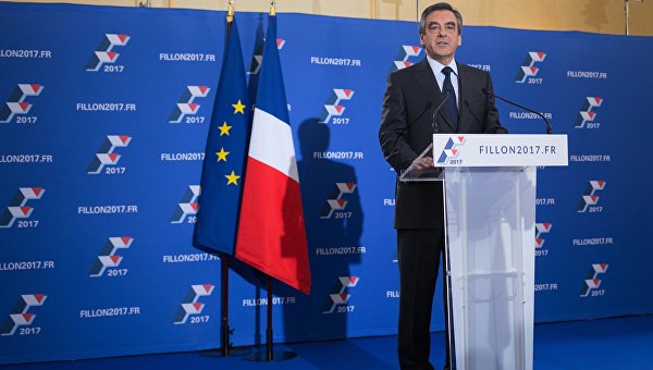 Кандидат на пост президента Франции от партии Республиканцев Франсуа Фийон