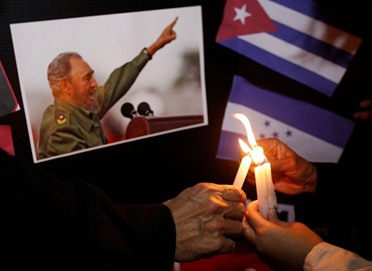 Почтение памяти Фиделя Кастро в Тегусиальпе, Гондурас