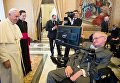 Папа римский встретился со Стивеном Хокингом в Ватикане