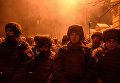 Правоохранители в центре Киева во время шествия ряда организаций к третьей годовщине штурма Администрации Януковича