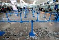 Мусорный протест в аэропорту Испании