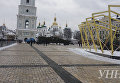 В Киев на Софиевскую площадь привезли главную елку страны