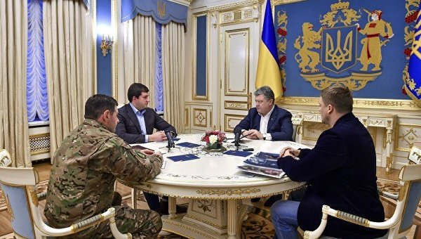 Оперативное совещании с представителями силовых ведомств у президента Петра Порошенко
