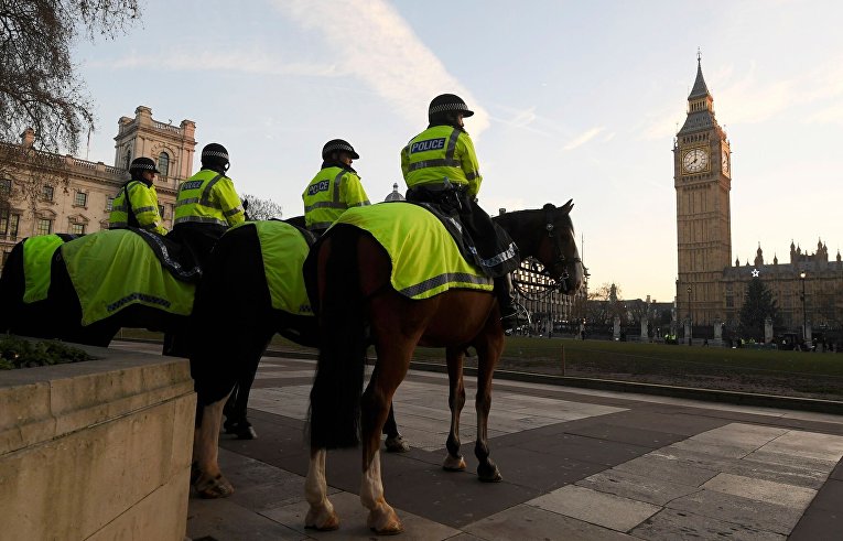 Английская полиция в центре Лондона