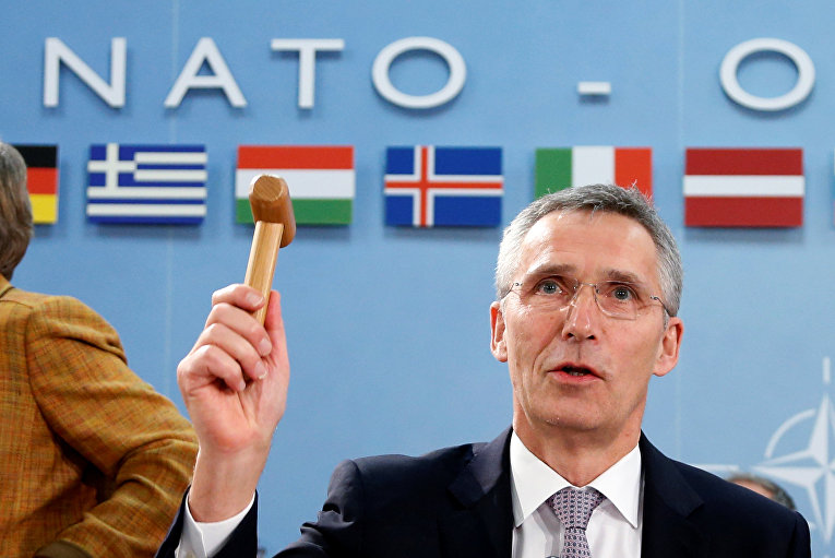 Главы МИД стран-членов НАТО обсудят на встрече в Брюсселе во вторник и в среду важность единства альянса и приверженность совместной работе между союзниками по многим вызовам, сообщил глава альянса Йенс Столтенберг.