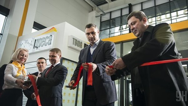 Мэр Киева Виталий Кличко открывает новый автовокзал Теремки
