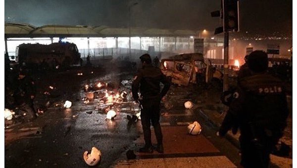 Теракт возле стадиона в центре Стамбула